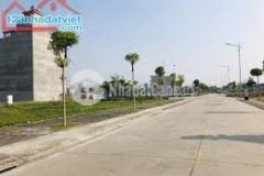 Chính chủ cần bán lô đất diện tích 1000m2 2500m2 tại trục đường chính 17b,