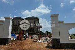 Cần tiền nên mình bán lô đất ngay kdc hiện hữu tại brvt 186m2 shr 1.83 tỷ. lh0913843943.