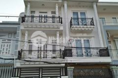 Bán nhà mt tân thới hiệp q12, đường oto quay đầu, dt 4 x 15.5m, giá chỉ 5.5 tỷ. lh0968528352.