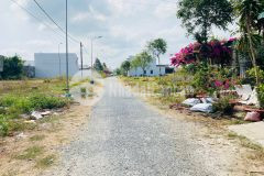 Cg. bán nền sổ hồng 100m2, h. đông bắc mát mẻ, nền đẹp giá rẻ hiếm có tại kdc đông phú