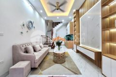 Bán nhà khương trung, thanh xuân. 30m2 x 5 tầng, mt 4m. lô góc, ô tô. 5 tỷ 6