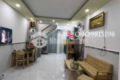 Cần bán nhanh nhà phường 8 quận 10 shr 2 tầng giao ngay.