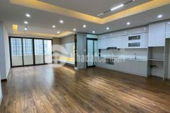 Bán chung cư flc landmark lê đức thọ 160m 4pn 3wc 3 ban công rộng view công viên hồ điều hòa