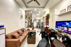 Hiếm. bán nhà hoàng ngân, thanh xuân. 31m2 x 4 tầng. lô góc. ngõ thông. hơn 7 tỷ.