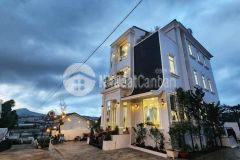 Đất nguyễn công trứ ngã 5 đại học giá 10 tỷ