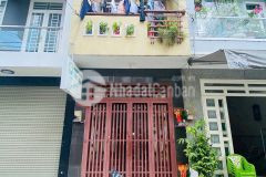 Nhà hẻm 3 lê văn quới, bình trị đông a dt 32,4m2 1 lầu 2pn 2wc giá 3,8 tỷ