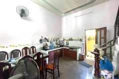 Mặt tiền kinh doanh 102 2 tầng 70m2 7.5