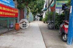 Chỉ 999 triệu có ngay nhà sổ hồng riêng quận bình tân, sổ vuông, nở hậu, cách hẻm xe hơi 10m