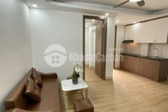 Bán căn hộ chung cư đường đông tác, đống đa, 55m2, nhà đẹp full nội thất, ban công thoáng, gần ô tô