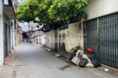 Đất đẹp hiếm đường thông ô tô ngõ phố trạm dt 93m2. giá 200 triệu m2