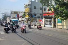 Bán nhà gò vấp, đường lê quang định kế hẻm xe hơi, gần mặt tiền, 4 x 12, 3 pn, hơn 5 tỷ tl