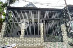 Bán nhanh căn nhà cấp 4 đang cho thuê ở tân thới nhì hóc môn dt 89m2, 920 triệu, shr