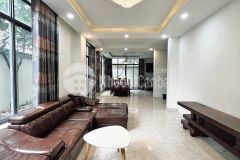 Nhà lớn khu liền kề 180m2, tặng nội thất cao cấp 5 tỷ, phước long b thủ đức