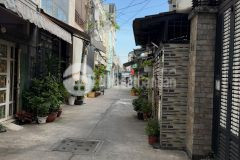 Bán nhà vườn lài, tân phú, hẻm xe hơi, diện tích 42m², giá 5.6 tỷ