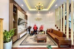 Nhà đẹp lô góc 2 thoáng cách ô tô 10m tặng full nội thất