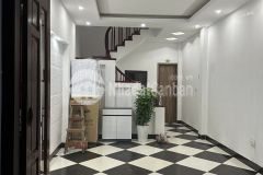 Bán nhà kim đồng hoàng mai gần bến xe giáp bát, phân lô đường ô tô rộng, kinh doanh.