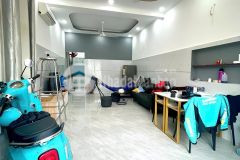 Giáp q10, 4 tầng, 42m2, hẻm xe hơi, khu dân trí, gần lý thường kiệt,tân bình, 5.5 tỷ