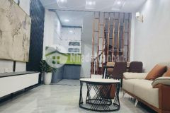 Trung tâm hoàng mai nhà sạch ở luôn, gần phố, dt 38m 5t giá 5.99 tỷ sđ nở hậu