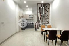 Bán căn nhà 5 tầng xây mới rất gần đường ô tô thông, phố nguyễn chính gần kđt ao sào.