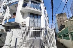 Quận 11 nhà 4 tầng sân vườn cực đẹp ngay vòng xoay lê đại hành hẻm trước nhà 5m an ninh dân