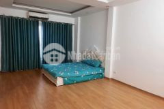 Bán nhà định công thượng. hoàng mai. dt 40m2. mt 4m. 5 tầng. giá 6,78 tỷ.