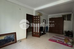 Ban nha đương nguyên trai, thanh xuân, nha dân xây kiên cố, mặt tiền rộng, ngõ rộng thoáng