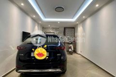 Trung tâm quận thanh xuân, nhà 4 tầng mặt phố đường ô tô rộng, vỉa hè, kinh doanh.