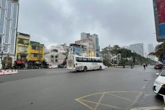 Nhà phố triệu đô, 6 tầng 2 mặt tiền phố văn cao, ba đình, ha nôi. 80m2 giá 98 tỷ