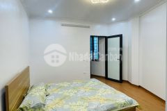 Bán nhà định công hạ. hoàng mai. lô góc. ô tô. dt 32m2. mt 4m. 5 tầng. giá 4,74 tỷ.