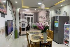 Bán nhà đường nguyễn đức an nhà đẹp sát biển đường 7m5 4 tầng 5 pn giá cực tốt.