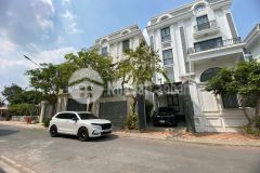 Cho thuê villa khu đô thị hưng phú 300m2 đầy đủ nội thất