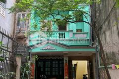 Cho thuê nhà nguyên căn phố chùa láng, đống đa 100m x 4t giá 12tr, ở, kd cà phê