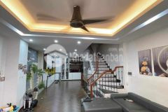 Diện tich 50m, mt 5m, mỹ đình nam từ liêm ngõ nông giá 7xxx tỷ.