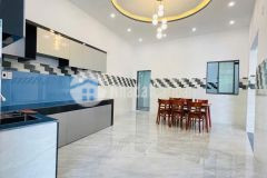 Nhà 2 mặt tiền quan châu 145m2 2 tỷ 3x