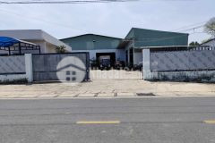 Bán nhà xưởng, mặt tiền tân hiêp tân uyên, 1700m2, dòng tiền 700tr năm