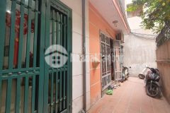 Bán nhà 4t mới đẹp, trong ngõ phố võng thị, bưởi, tây hồ, hà nội. 42mv, 4 pn, 10.8 tỷ