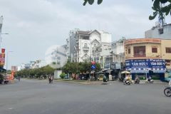 Nhà ngon mới về tại vườn lài, tân phú 3 tầng 4,5x13m đẹp lung linh hẻm xe hơi thông thoáng