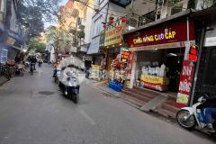 Bán nhà mặt phố hoa bằng. cầu giấy. 6 tầng thang máy. ô tô. dt 62m2. mt 3,6m. giá 19,4 tỷ.