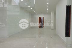 Cho thuê nhà mặt tiền đường nguyễn trãi đối diện bánh đức phát giá 25 triệu