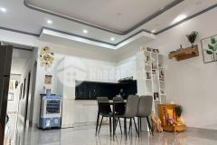 Nhà đẹp 3 phòng ngủ hẻm tỉnh lộ 8 khu himlam gần kcn tân an chỉ 1.750 tỷ