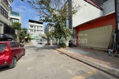 Bán đất tặng nhà cấp 4 giá rẻ kinh doanh tốt khu đấu giá phúc lợi dt 90m2. giá 17.2 tỷ