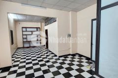 Bán nhà ngõ nguyên hồng, giá 10.8 tỷ, 43m2x4t, 2 thoáng, giếng trời