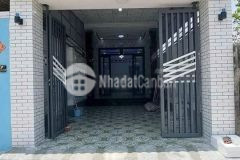 Bán gấp nhà cấp 4. dt 105m2. sổ hồng riêng. giá 590 triệu. cách trung tâm củ chi chỉ 2km