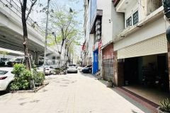 Bán nhà mặt phố phạm văn đồng,quận bắc từ liêm 4 tầng, mặt tiền 4.7m