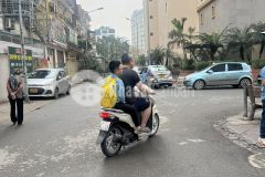 Bán nhà khương, 61m, 6 tầng thang máy, ô tô kinh doanh chỉ 15.5 tỷ