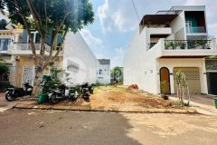 Cho thuê đất khu metro đường nay phao 10 x 24m 8 triệu tháng