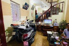 Bán nhà gần phố thái thịnh đống đa, mặt ngõ ô tô to như phố, hai thoáng, kinh doanh.