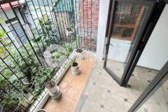 Siêu phẩm đống đa, 6 tầng dân xây chắc chắn oto lùi cửa, sát phố.