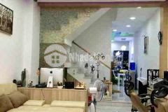 Phú nhuận giáp q3, hẻm thông lê văn sỹhuỳnh văn bánh,5 tầng, 59m2, 5pn, 8.9 tỷ