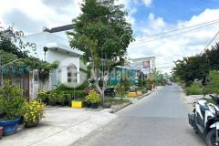 Cg.nhà kho siêu xịn 150m2 full thổ cư kdc hưng phú